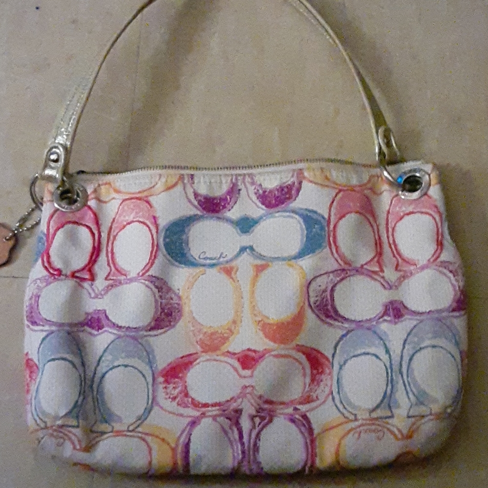 Coach purse - Picture 2 of 4
